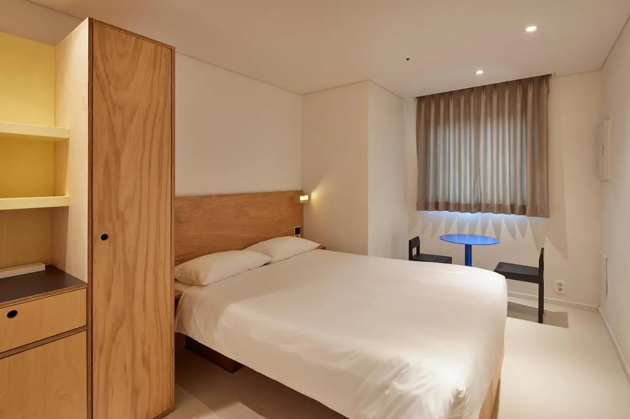 Mangrove Sinseol Hotel Seoul