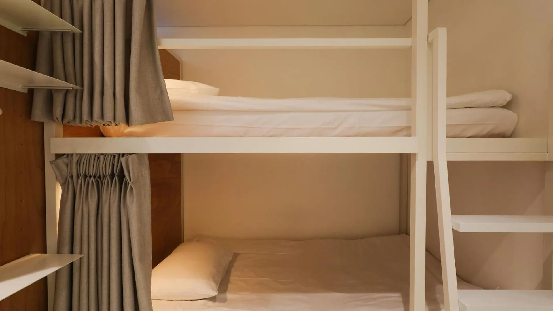Mangrove Sinseol Hotel Seoul