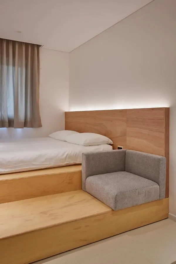 Mangrove Sinseol Hotel Seoul